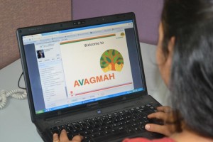 “A teacher making presentation on Articulate”